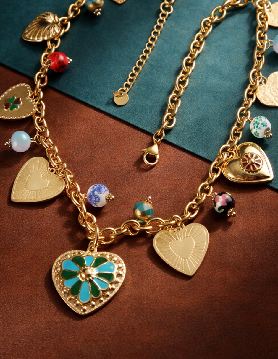 Collar de corazón Yoiko Vibes con acabado balo de oro 18 K