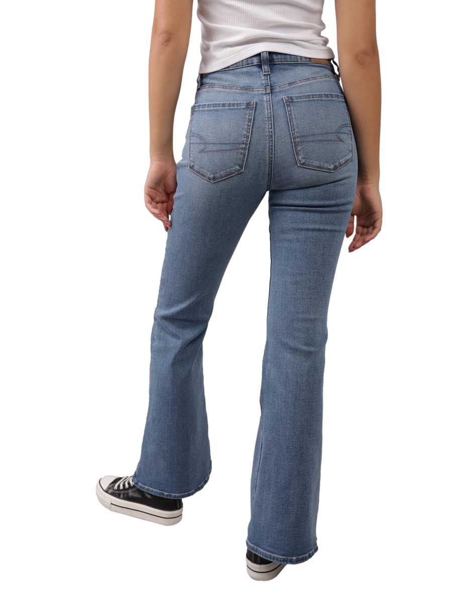 Jeans regular flare american eagle 1436_5288_851 corte media cintura para mujer