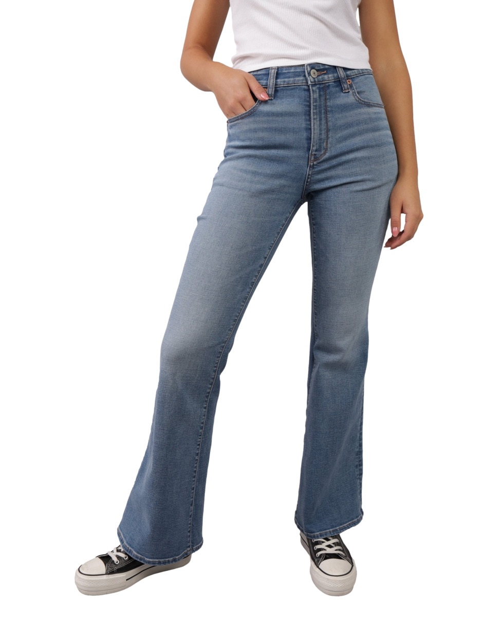 Jeans regular flare 1436_5288_851 corte media cintura para mujer