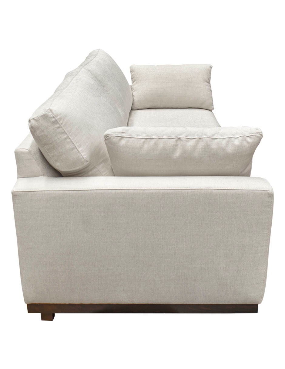 Love seat Liz Montiel