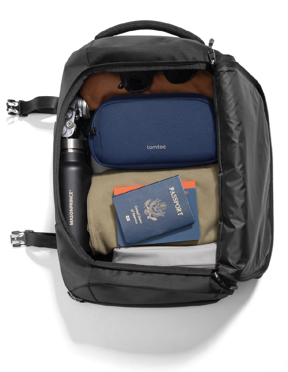 Esctuche para viaje TOMTOC