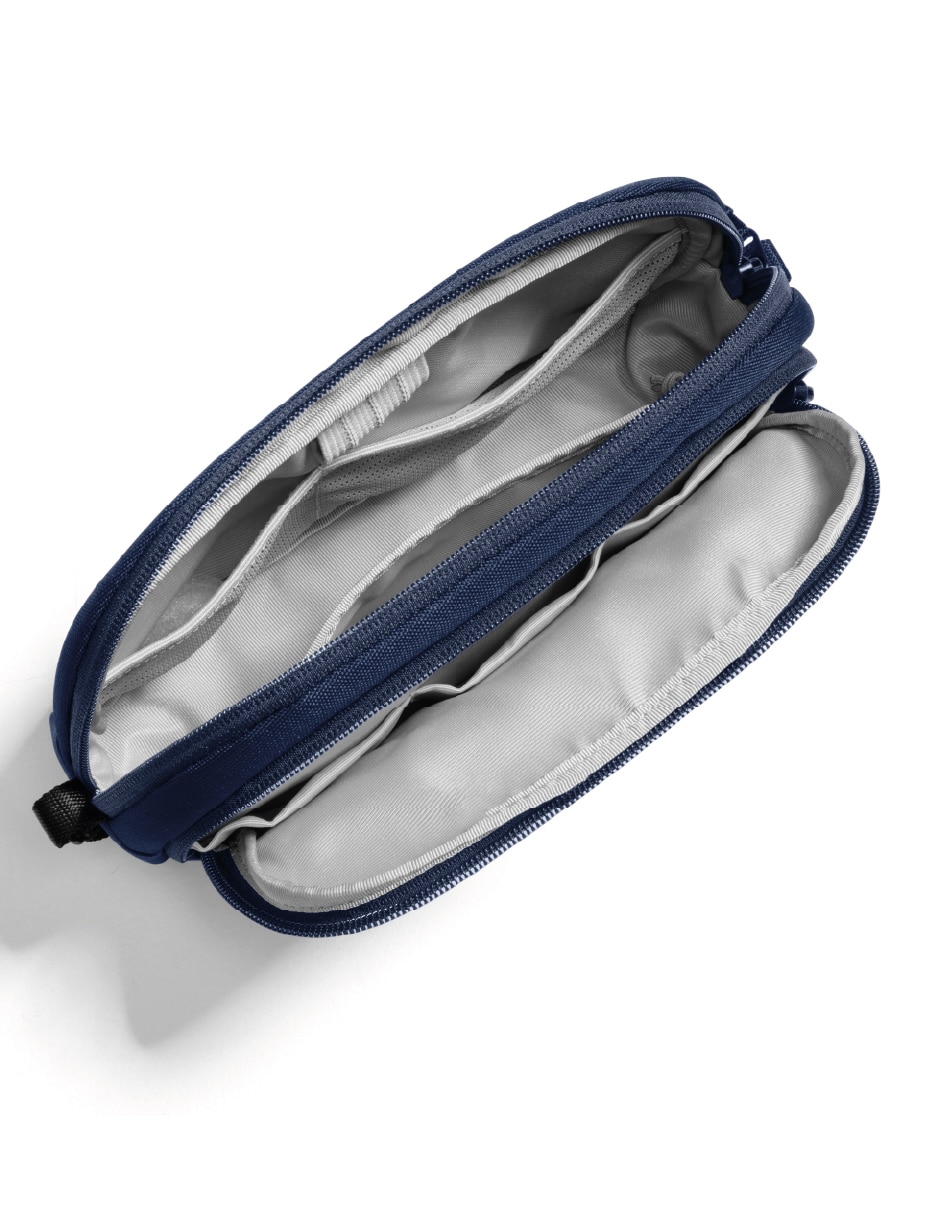 Esctuche para viaje TOMTOC