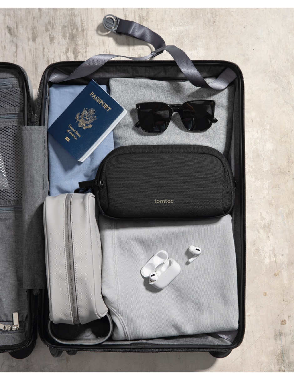 Esctuche para viaje 5