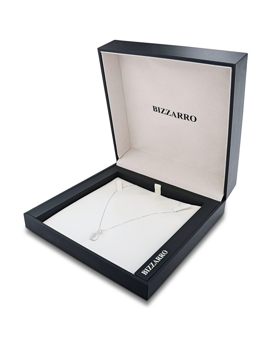 Colla con dije circular Joyerias Bizzarro de oro blanco 14 k diamante