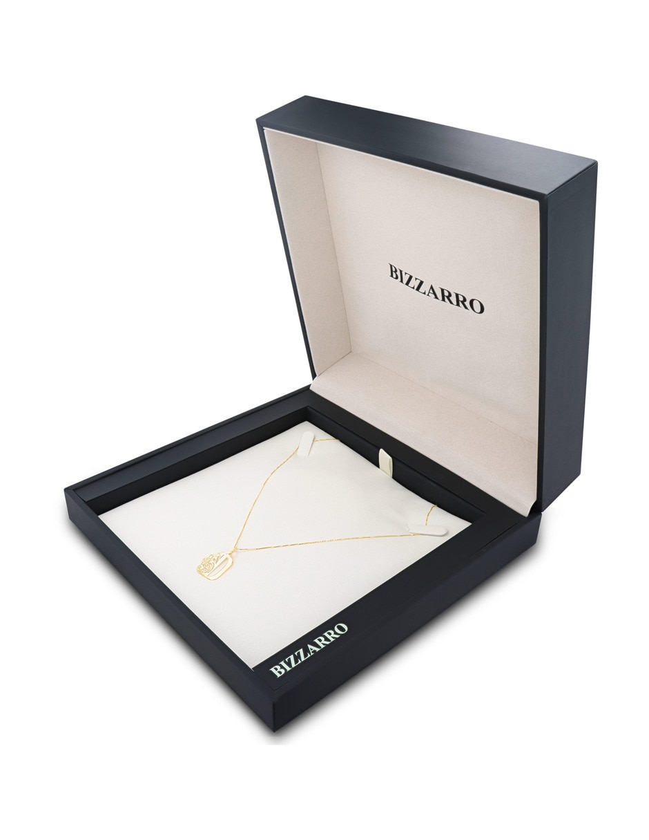 Collar con dije de letra D Joyerias Bizzarro de oro amarillo 14 k