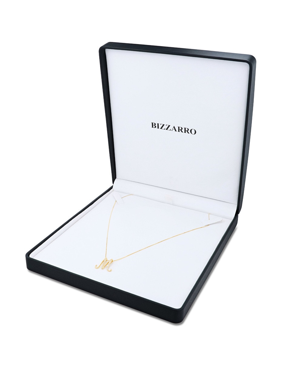 Collar de letra M Joyerias Bizzarro de oro amarillo 14 k diamante