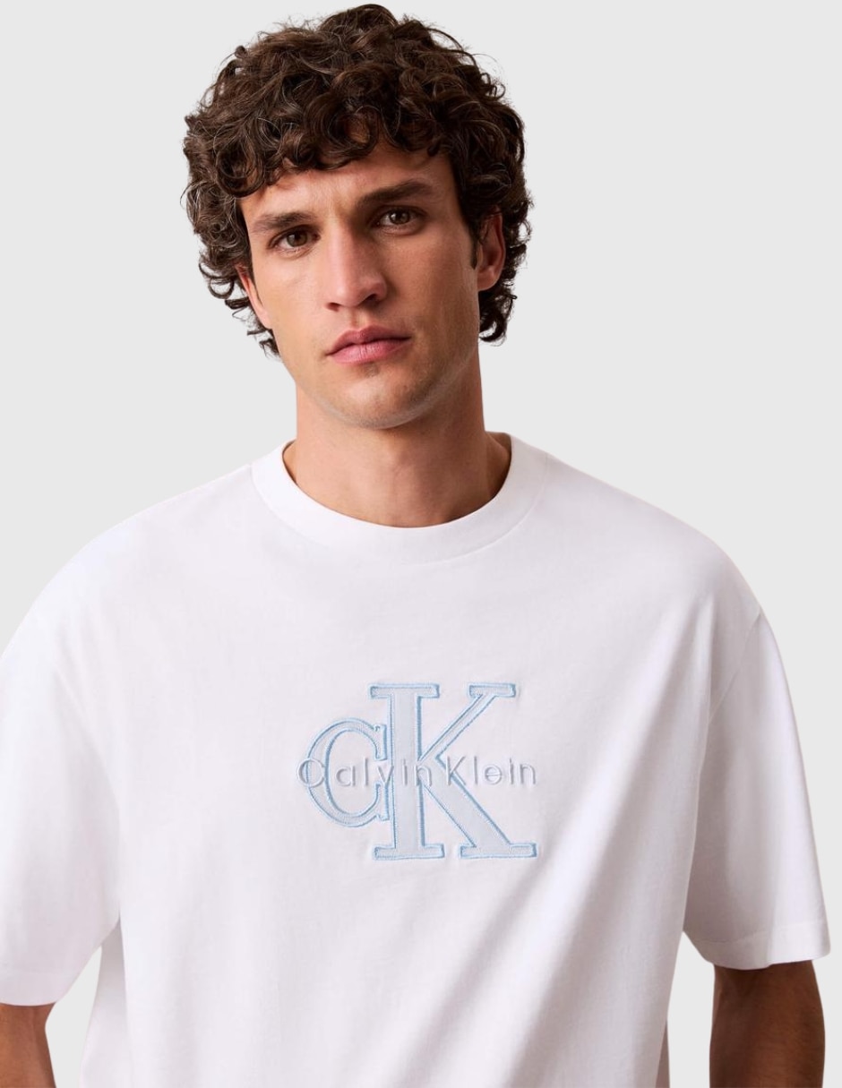 Playera cuello redondo para hombre 6
