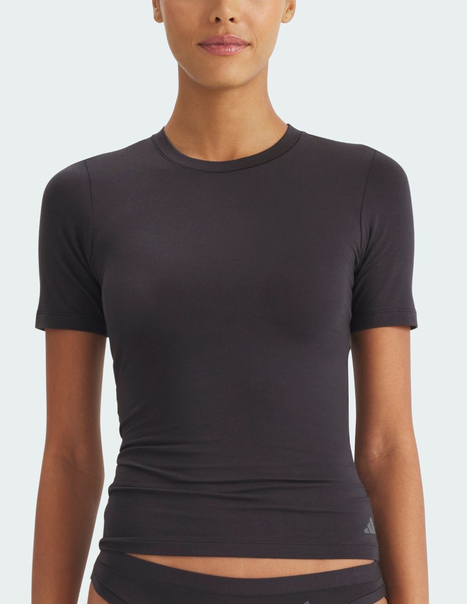 Set playera manga corta cuello redondo para mujer 2
