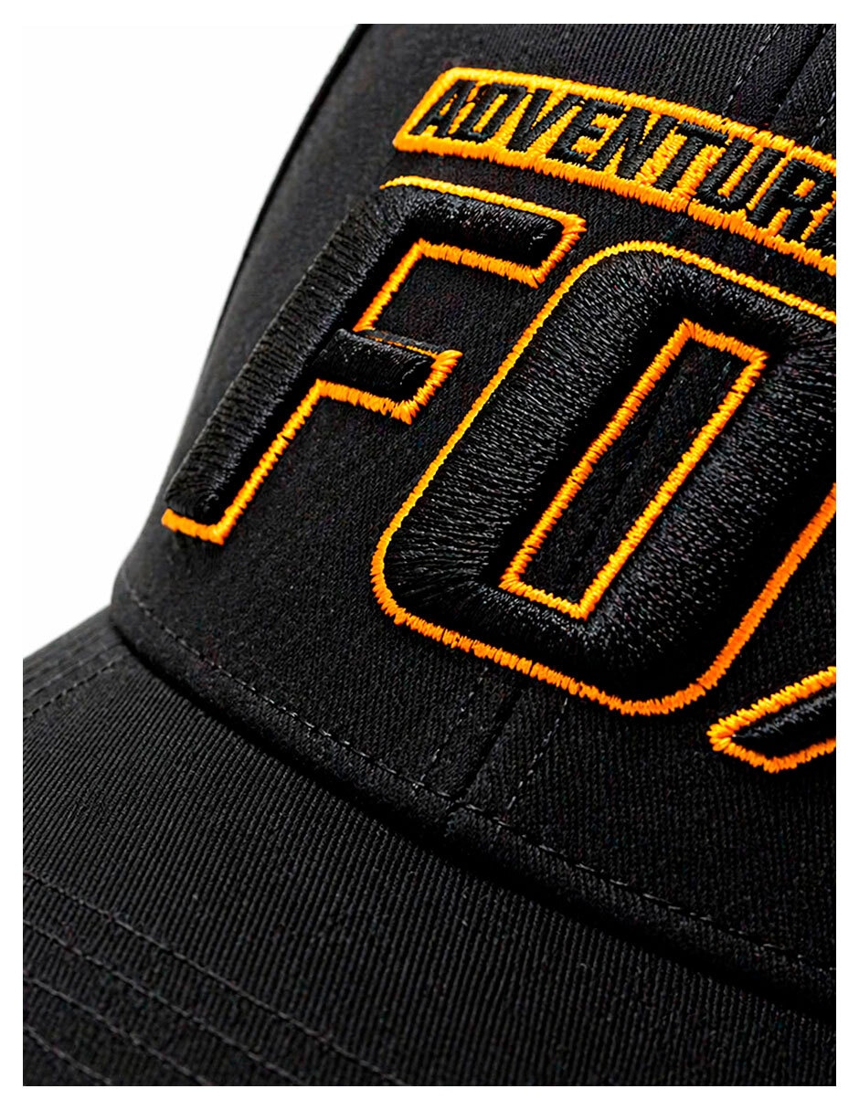 Gorra visera curva cerrada knite para hombre