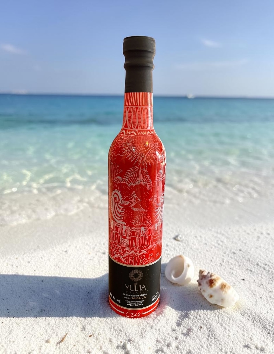 Licor de Mezcal Yuliia sabor jamaica Yuliia 500 ML