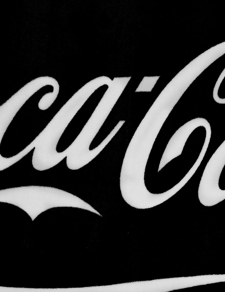 Cobertor coca-cola serenity black estampado logo 8