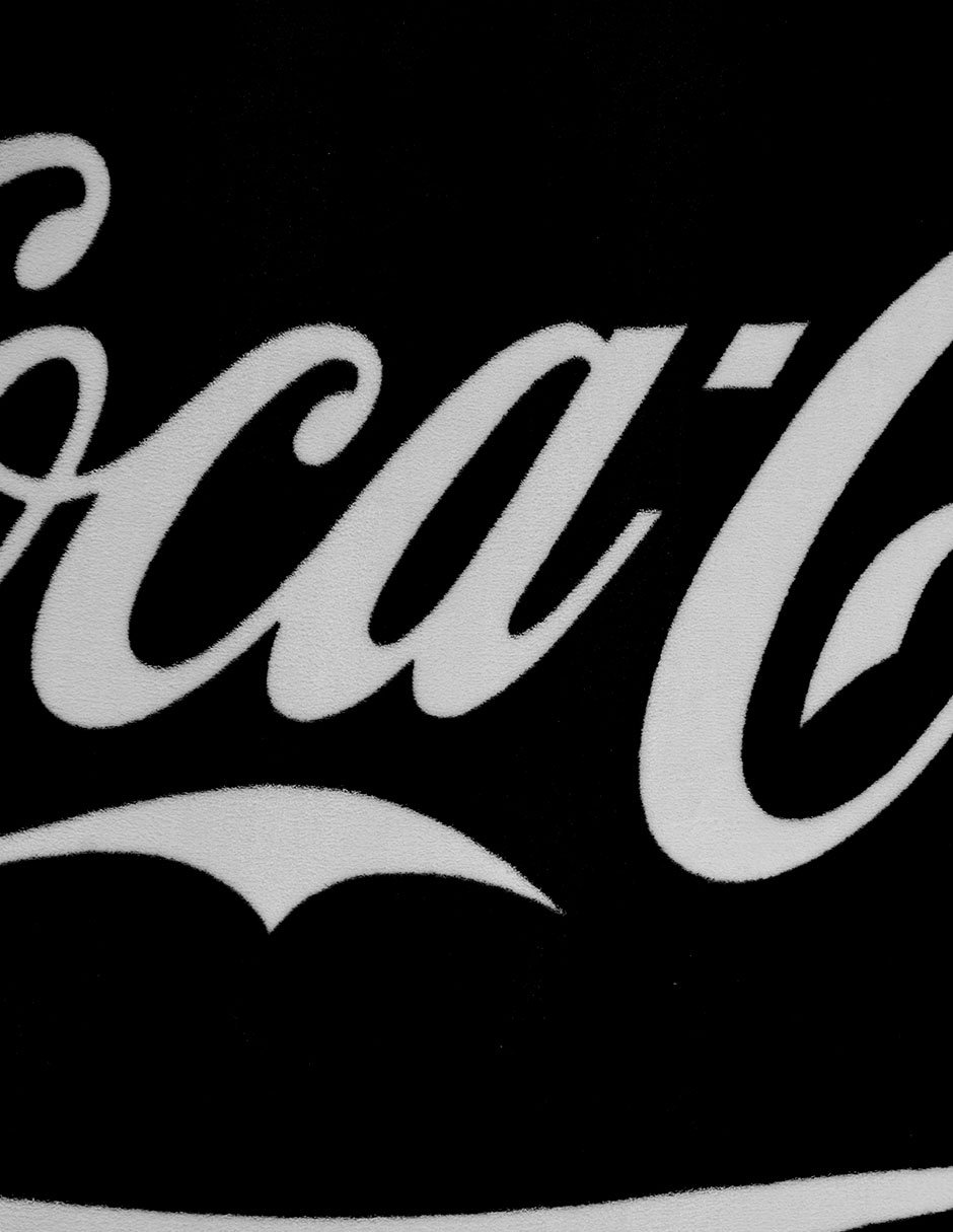 Cobertor coca-cola providencia frazada black estampado logo