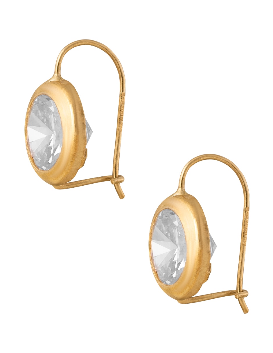 Aretes cortos Unlimited By OB de oro 10 K con acabado pulido zirconia
