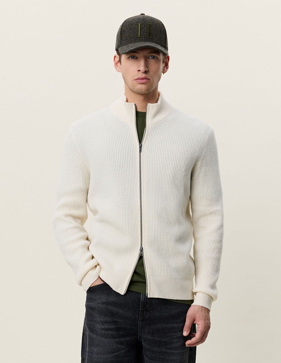 Suéter cuello alto para hombre Suéter cuello alto para hombre