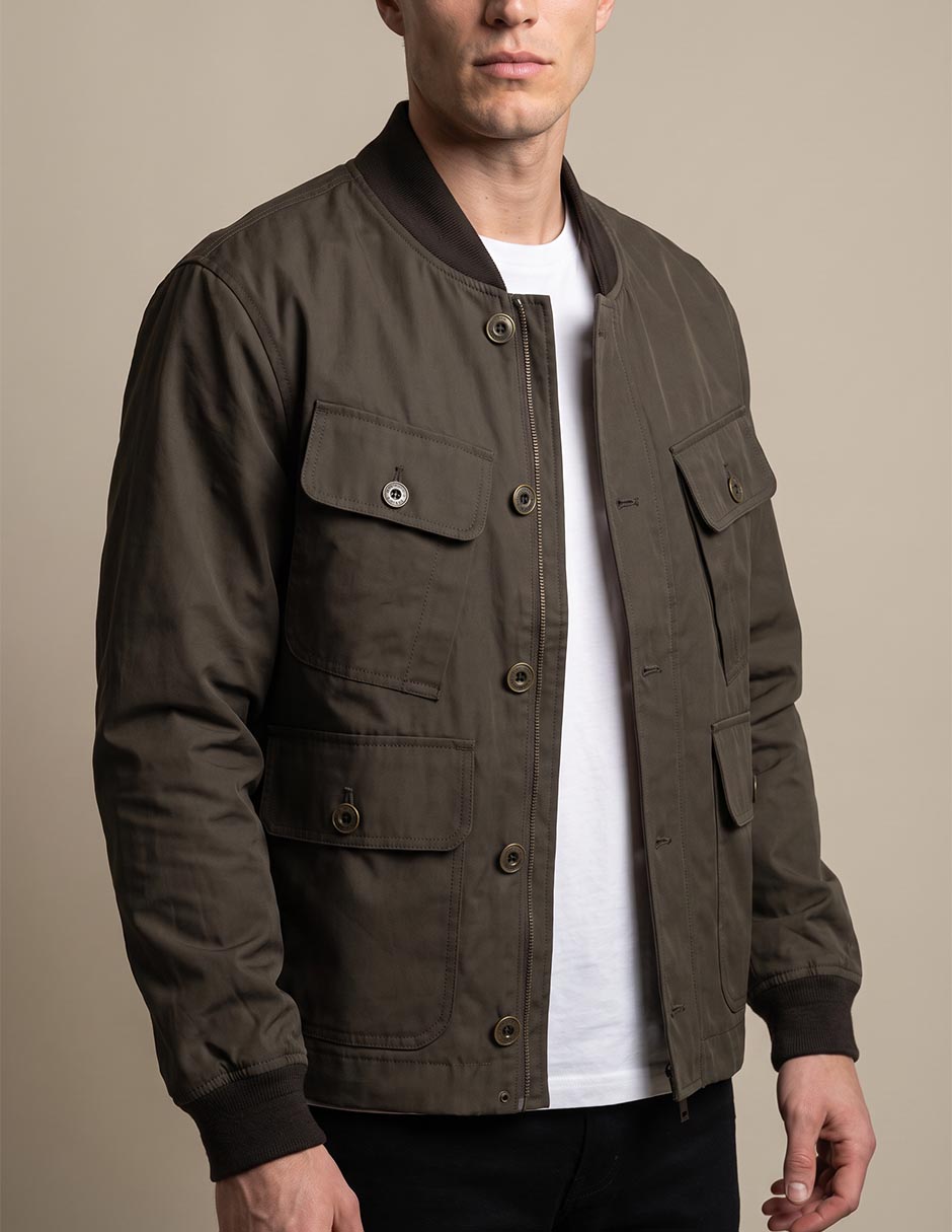 Chamarra casual con bolsillos para hombre 3