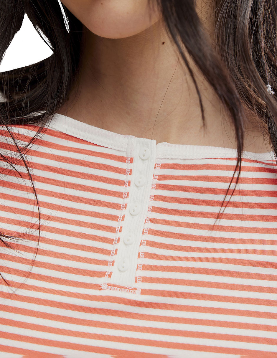 Playera manga corta cuello redondo para mujer 4