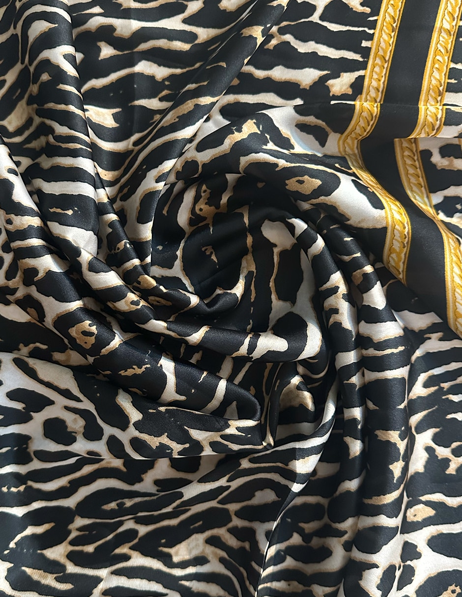 Mascada twist side con estampado animal print para mujer