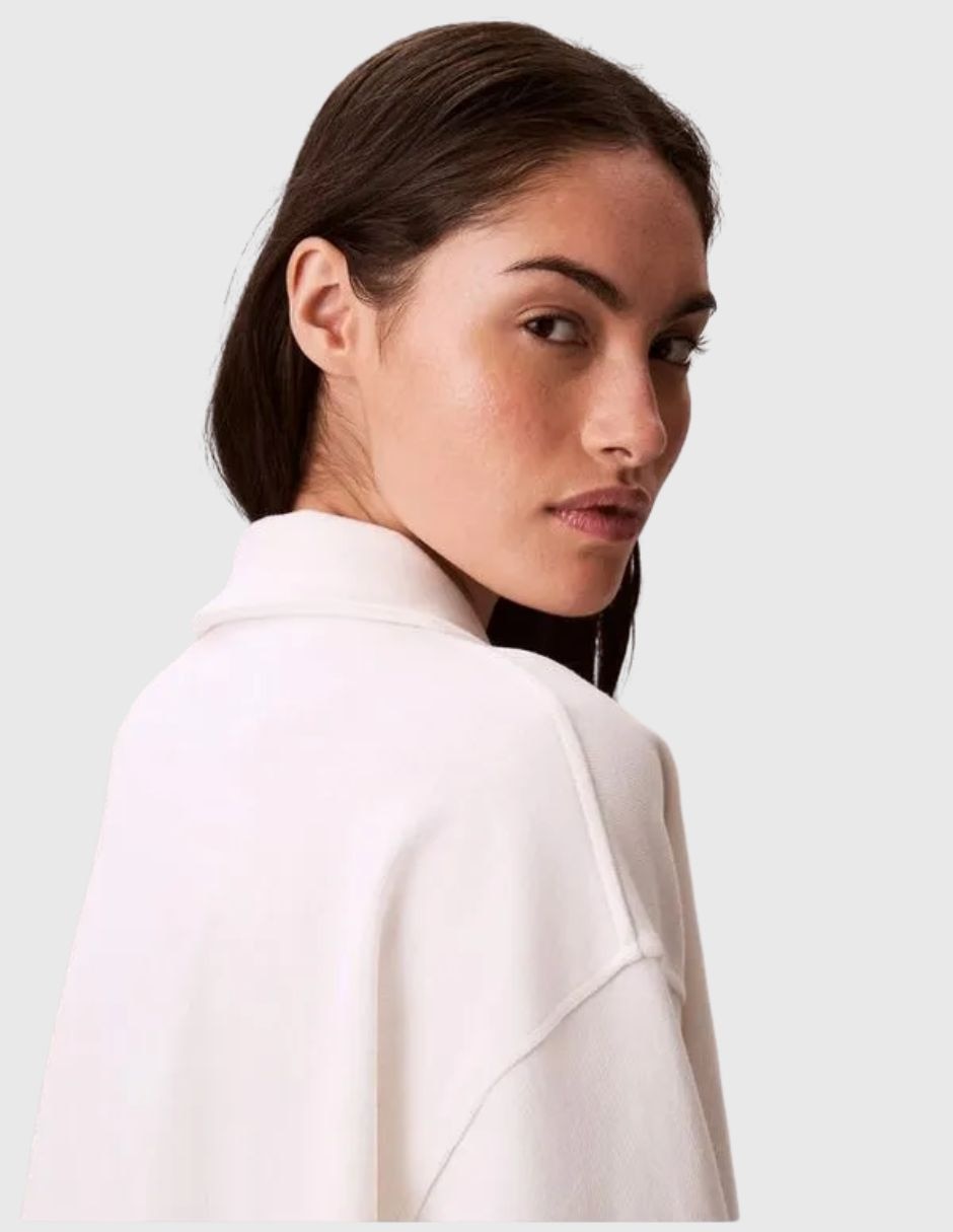 Playera tipo polo para mujer 4