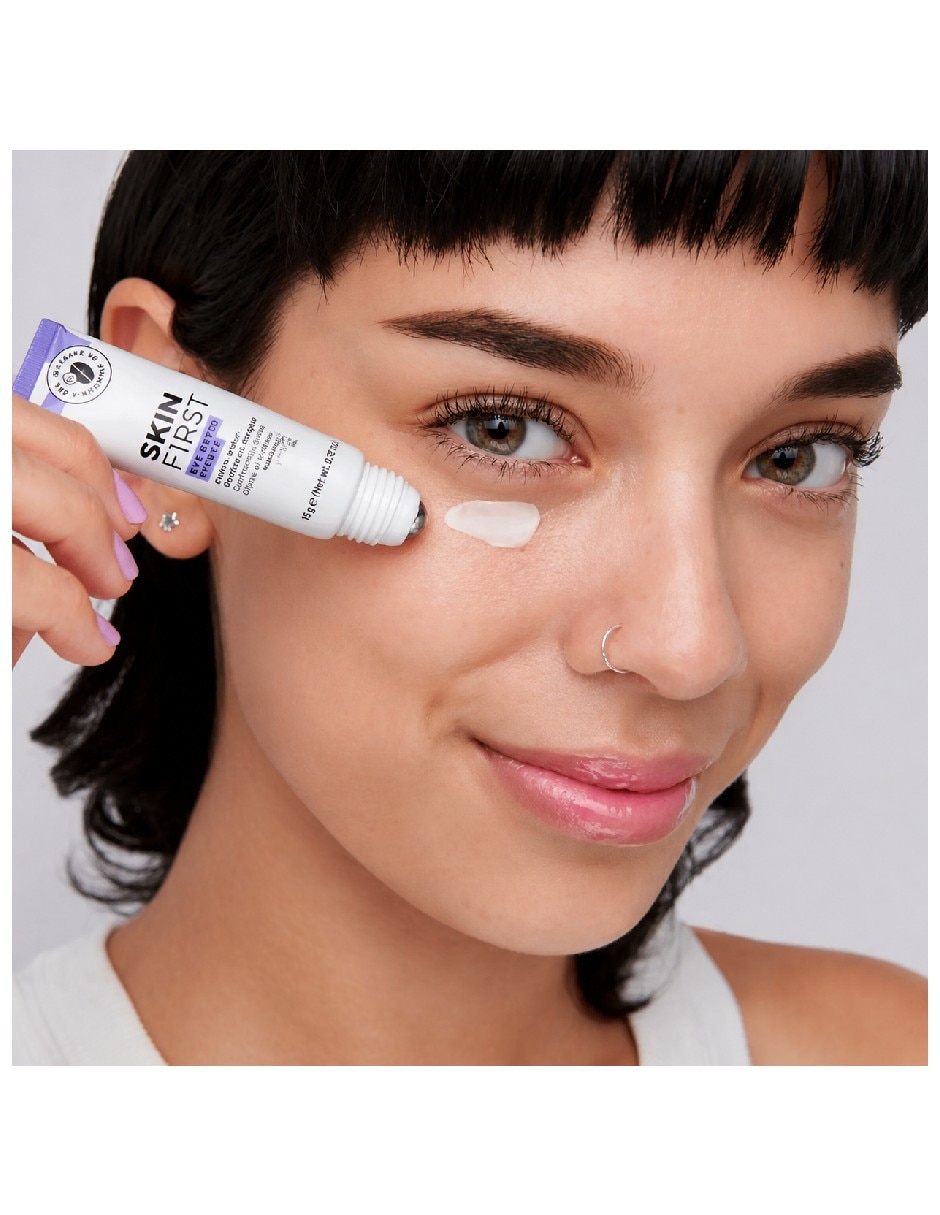 Crema para contorno de ojos recomendada para bolsas y ojeras de día y noche Genérica para todo tipo piel