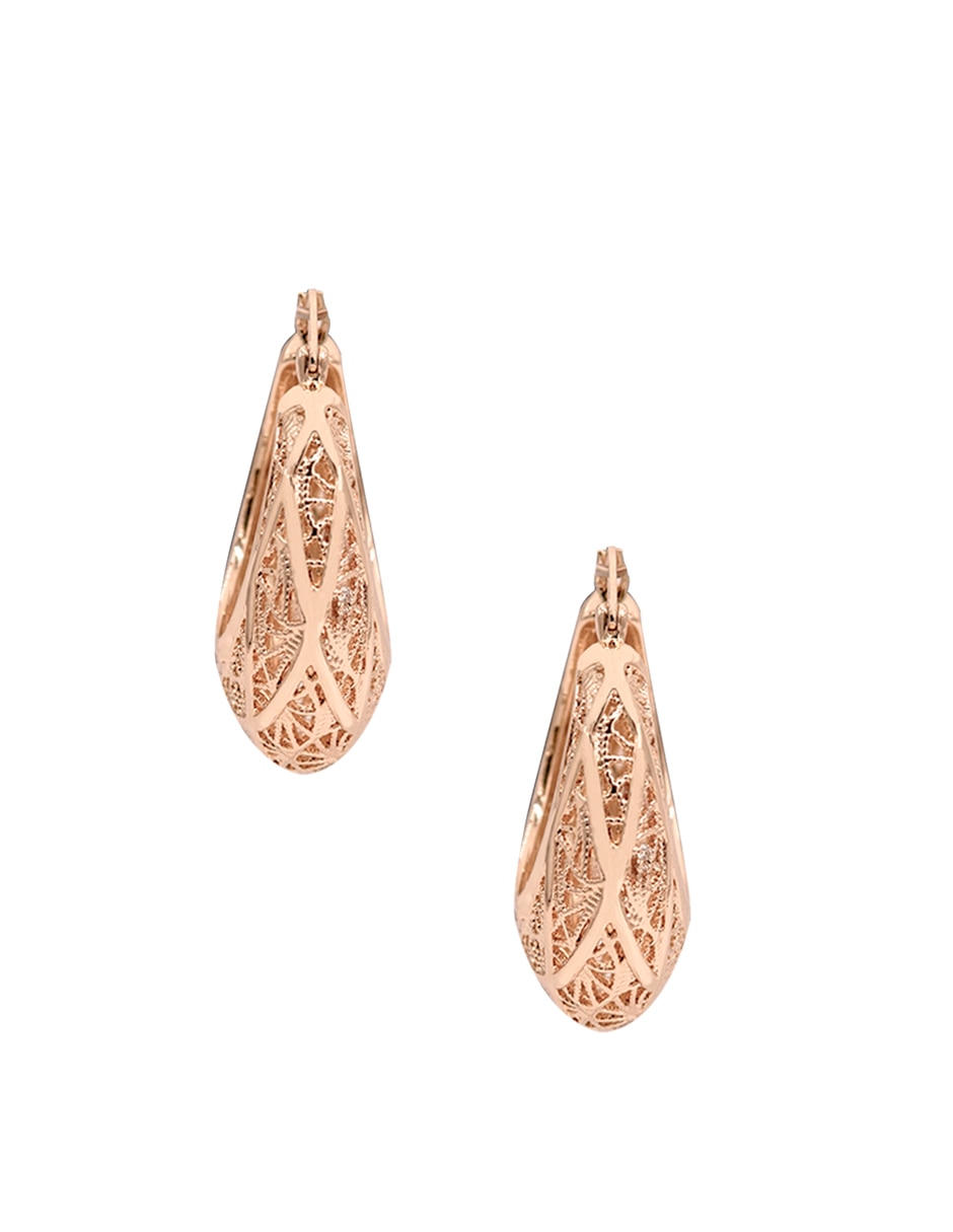 Aretes cortos con acabado chapa de oro zirconia Aretes cortos con acabado chapa de oro zirconia