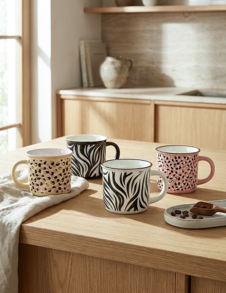 Taza medidora Crown Baccara Animal print de porcelana 4 piezas