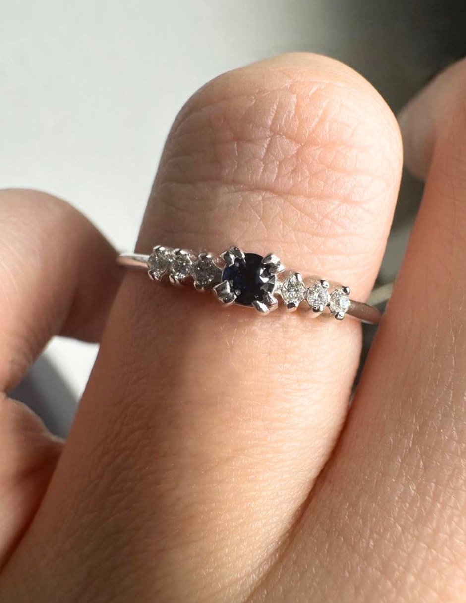 Anillo con gema IDC M2026 14 k de oro blanco zafiro y diamante brillante