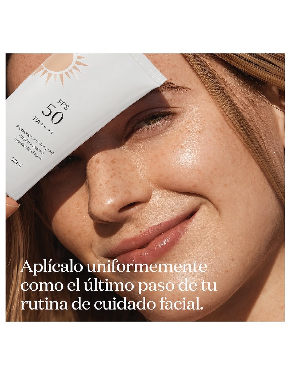 Protector solar FPS 50 Protector solar iluminador FPS 50 GENÉRICA PROTECTORES SOLARES