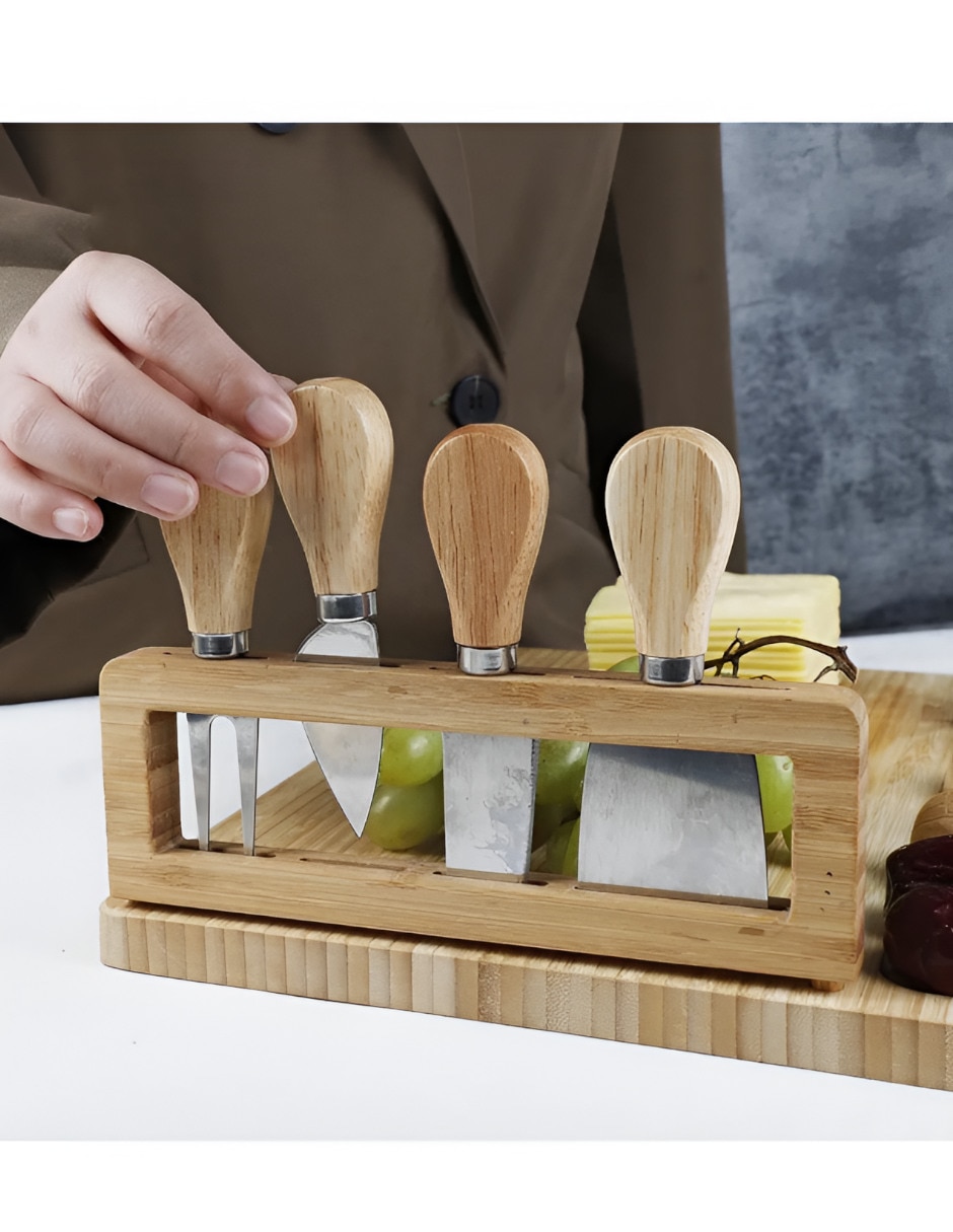 Set tabla para queso de bambú 4