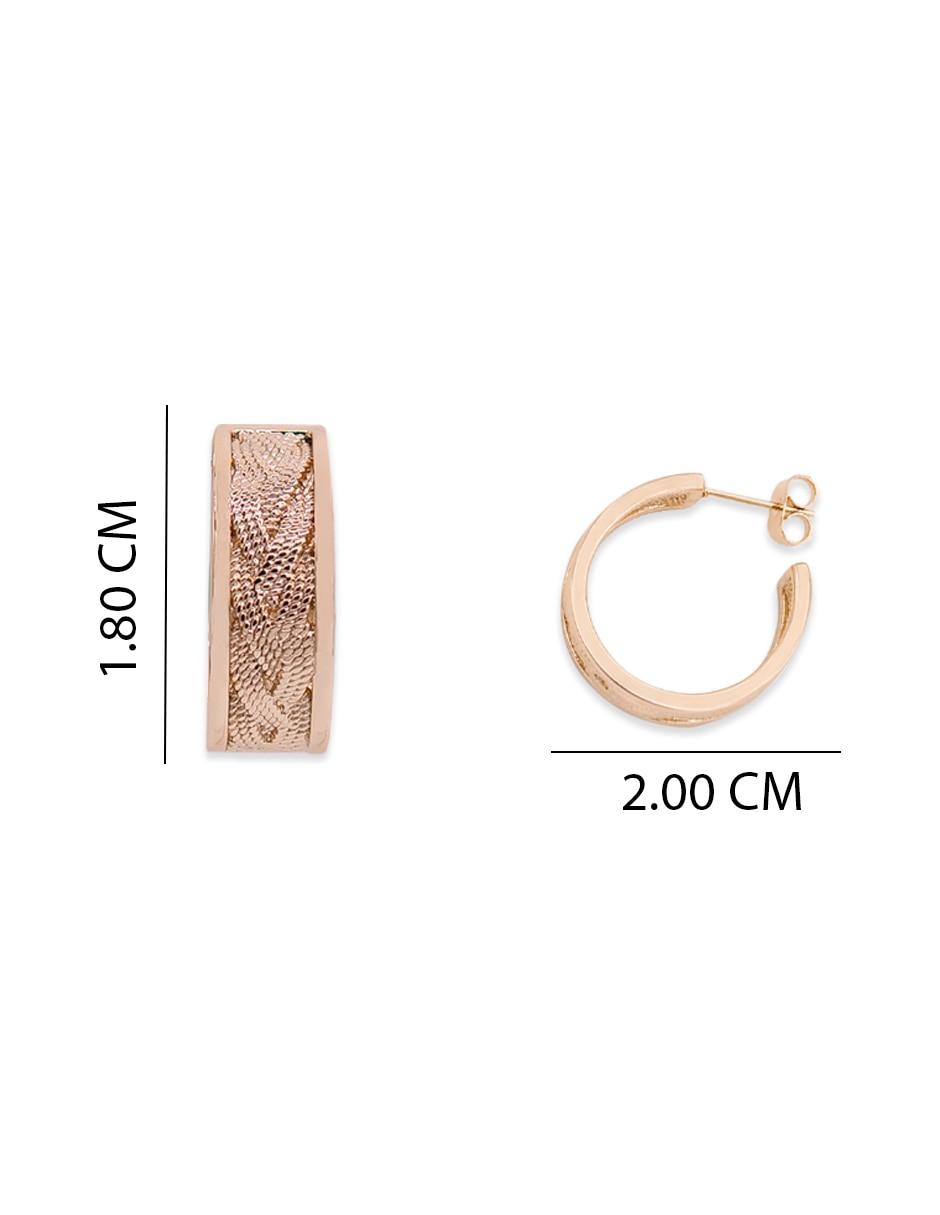 Aretes cortos con acabado chapa de oro zirconia 2
