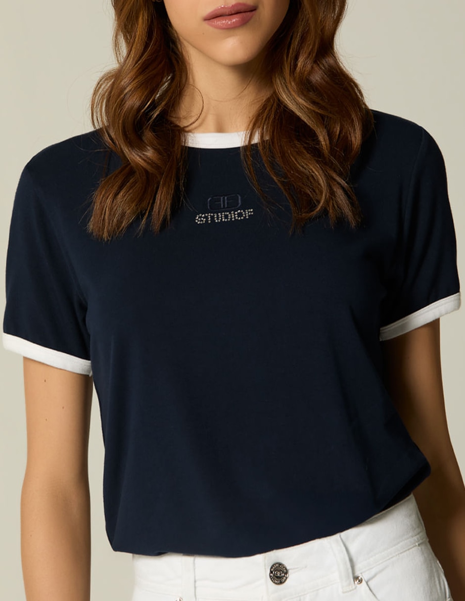Playera manga corta cuello redondo para mujer