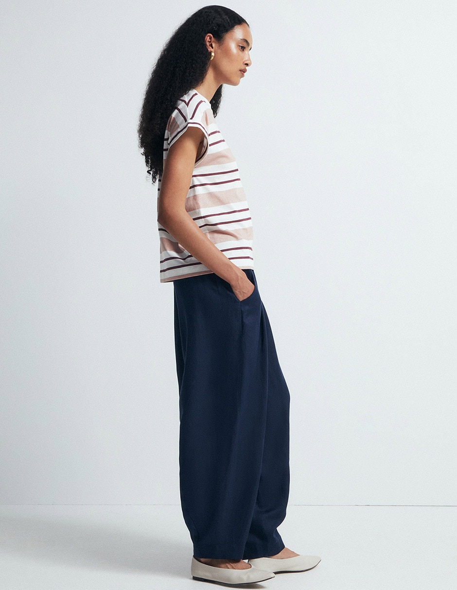 Playera manga corta cuello redondo mujer 2