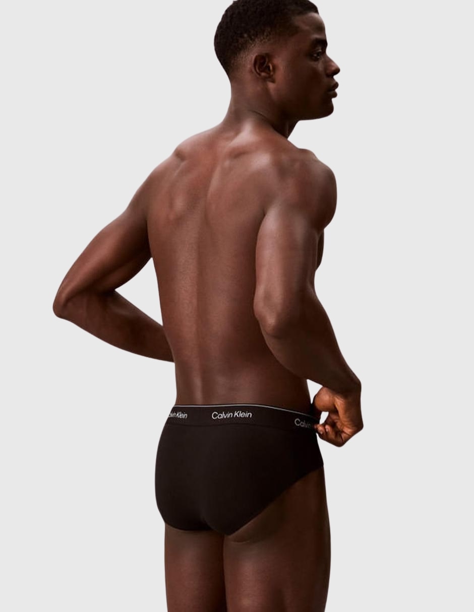 Negro