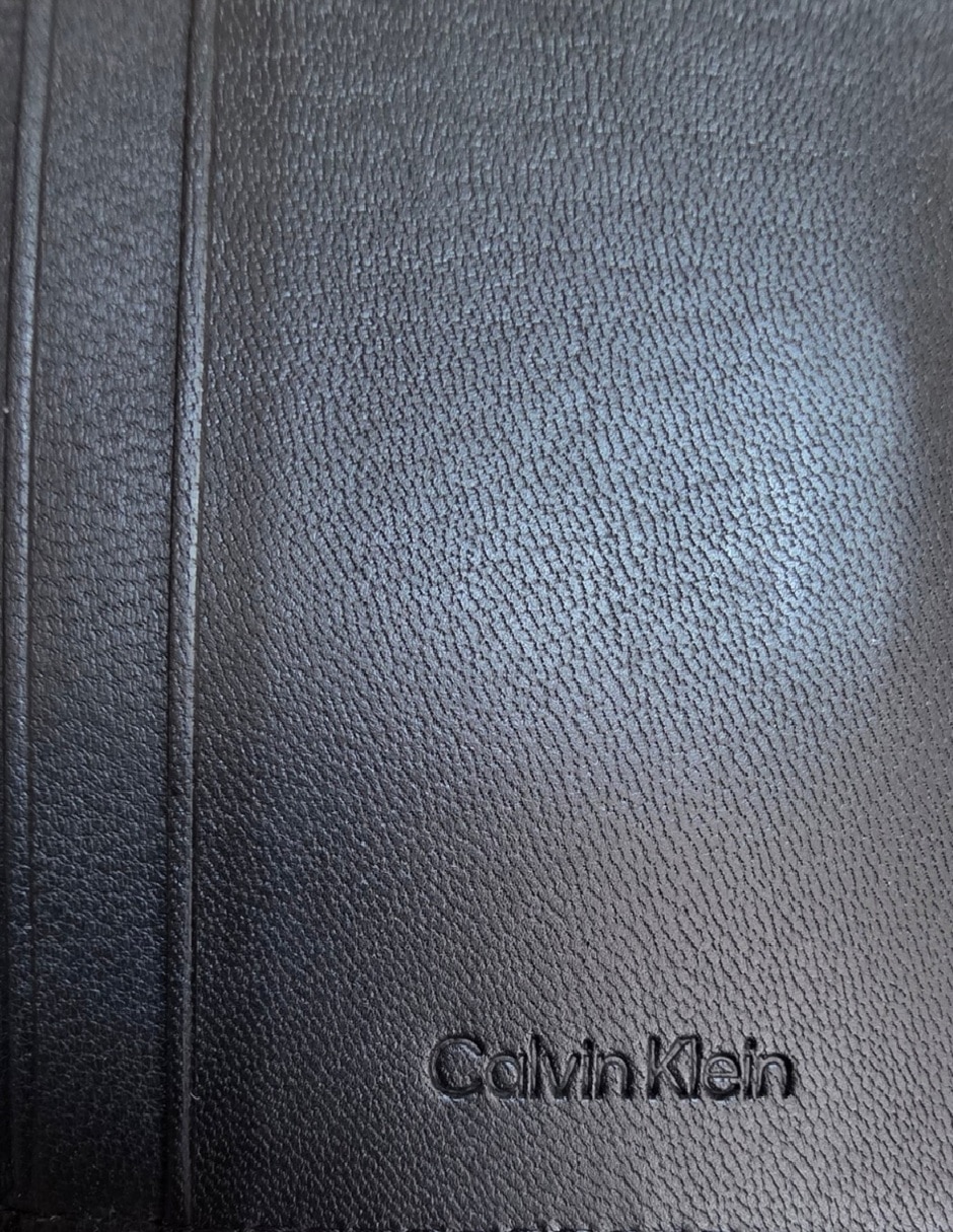 Tarjetero Calvin Klein piel 31KA200001 para hombre