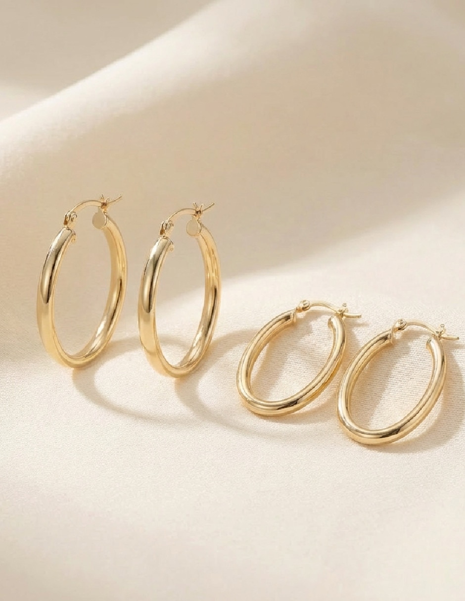 Arracadas ovaladas Genérica de oro laminado 18 k con acabado brillante