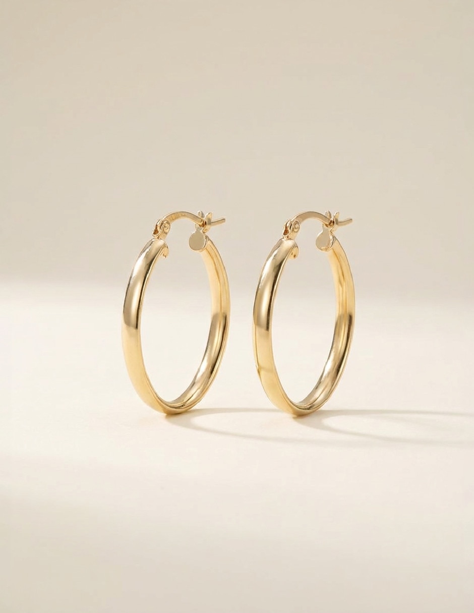 Arracadas ovaladas Genérica de oro laminado 18 k con acabado brillante