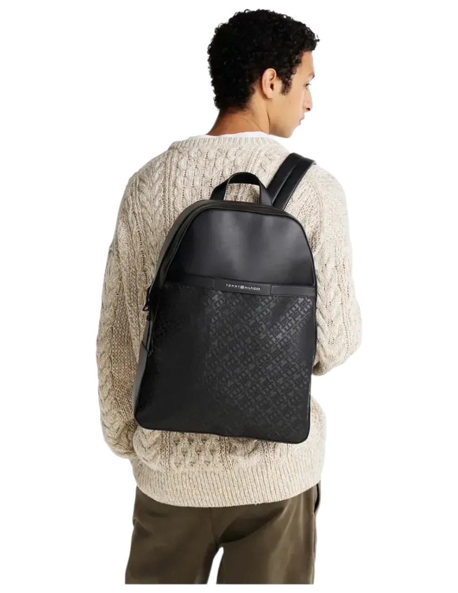 Mochila casual Tommy Hilfiger impermeable para hombre