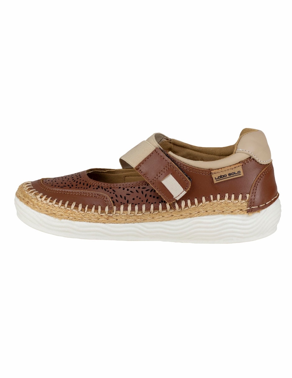 Zapato de piel para mujer