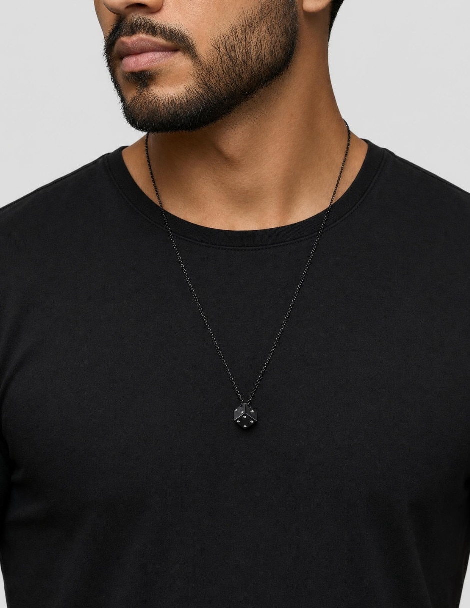Collar con dije de cubo Chulada Black