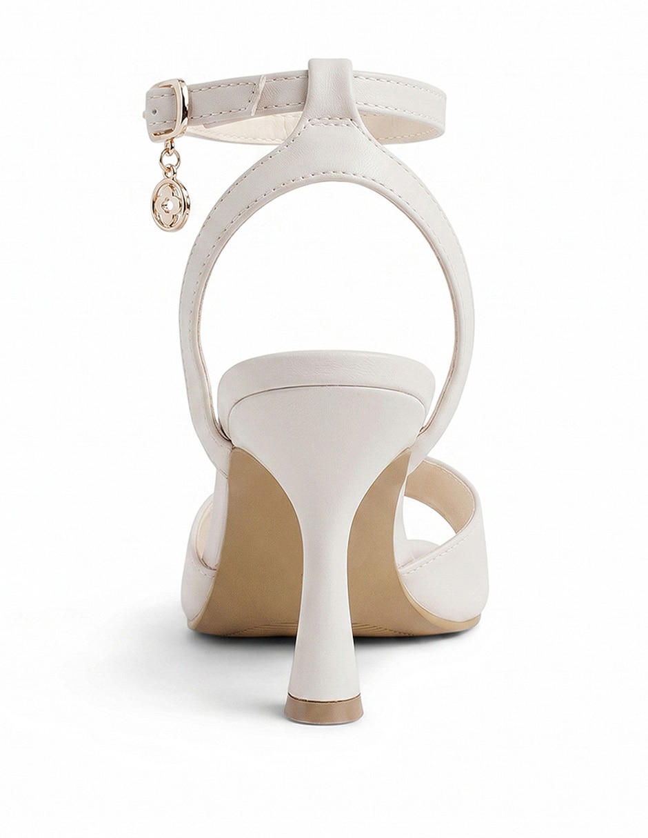 Sandalia Gabriela's 682-200-A para mujer