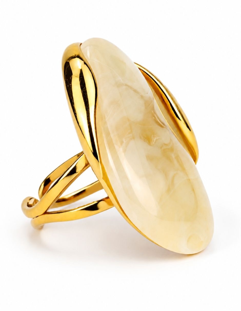 Anillo Yoiko Ámbar resina baño de oro