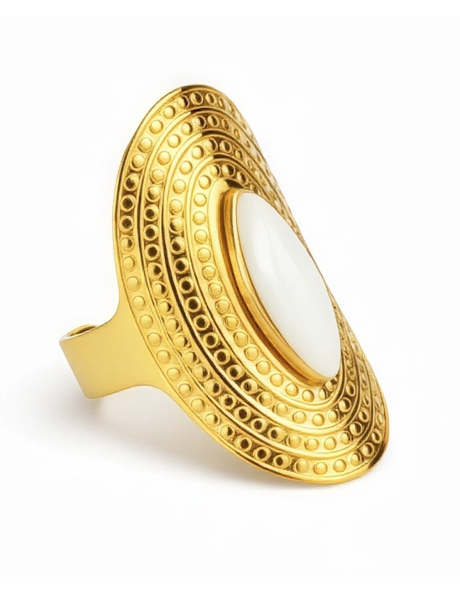 Anillo Imperial nácar baño de oro 2