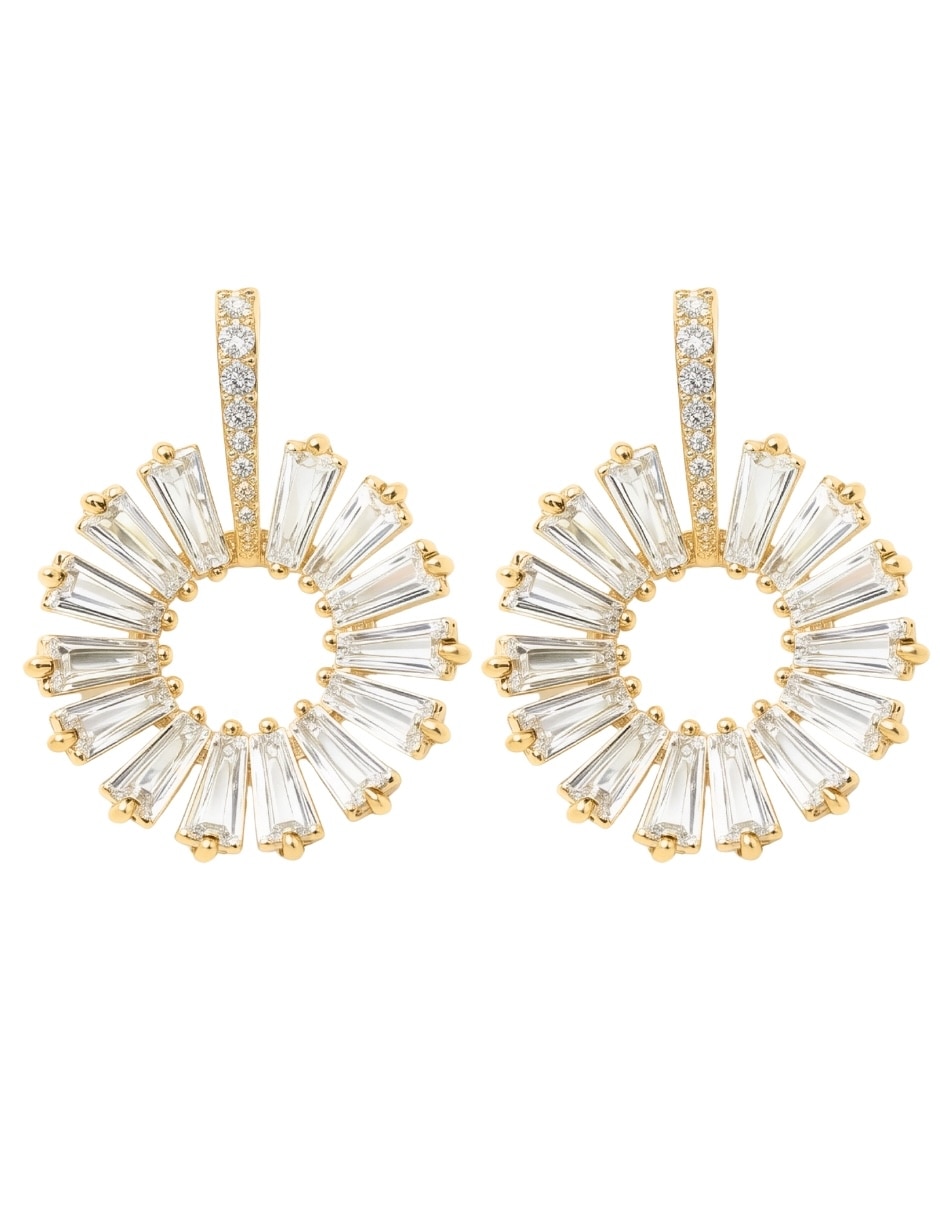 Aretes Stella Golden con acabado baño de oro zirconia Aretes Stella Golden con acabado baño de oro zirconia