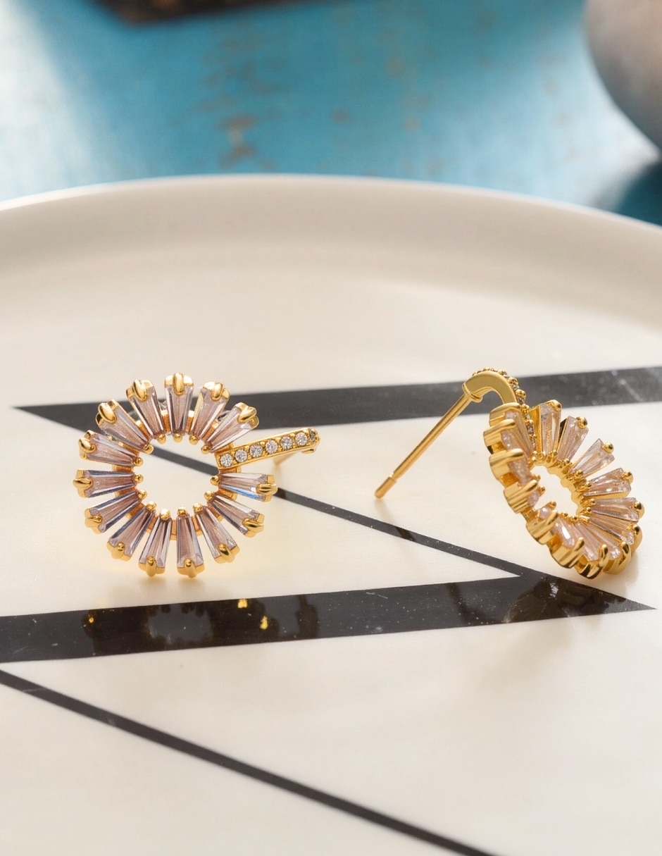 Aretes Stella Golden con acabado baño de oro zirconia 6