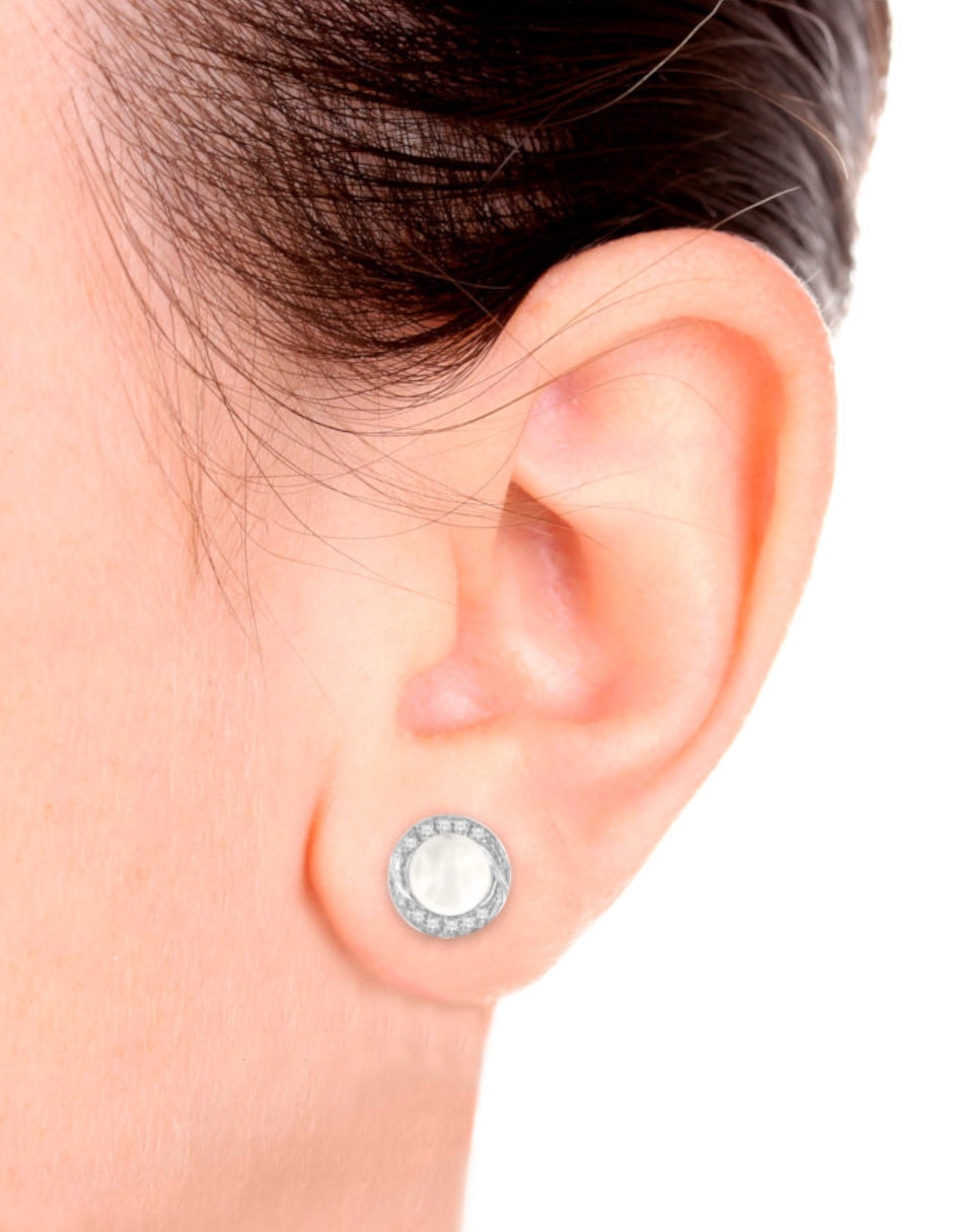 Aretes cortos Fianelli de oro 14 K con acabado brillante diamante y perla
