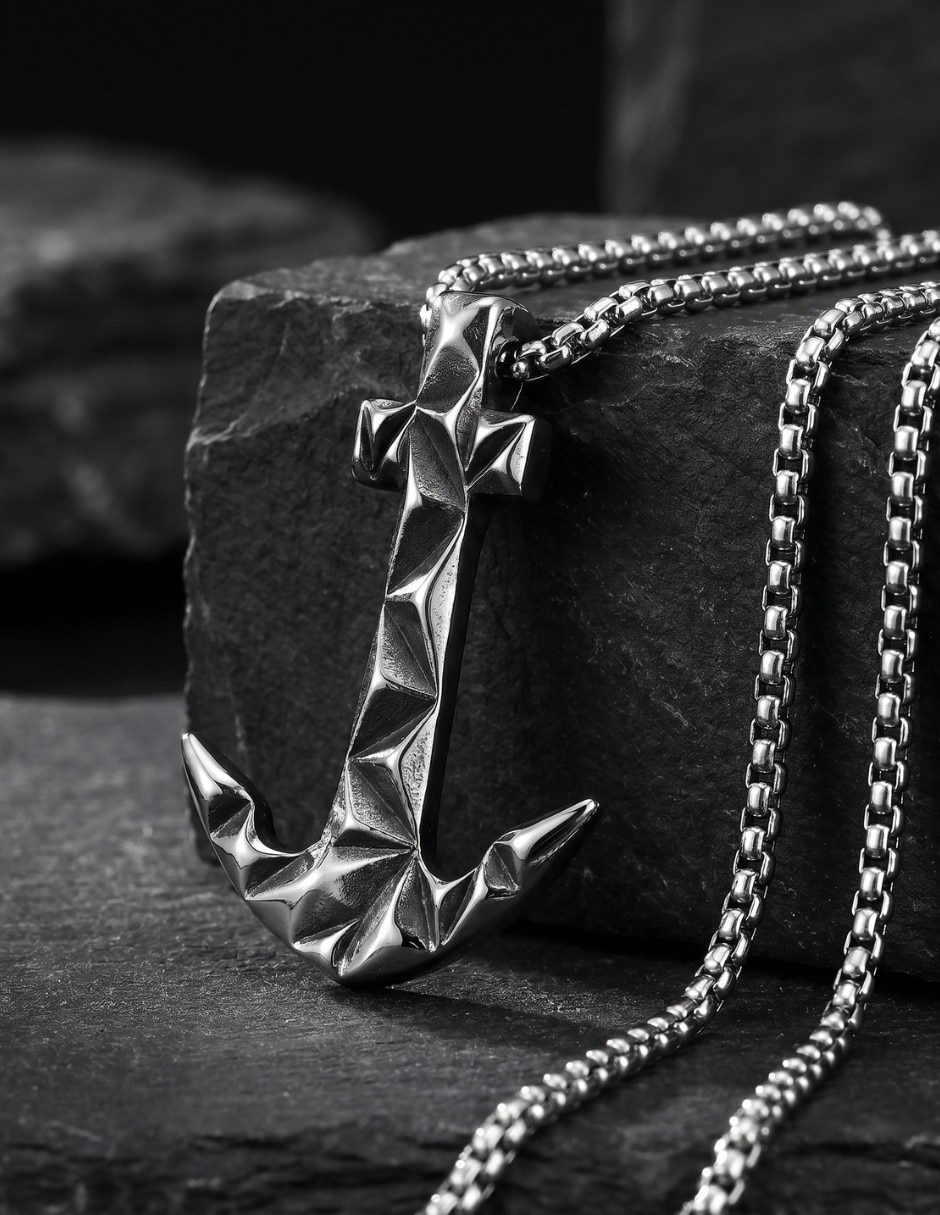 Collar con dije de ancla Chulada Black