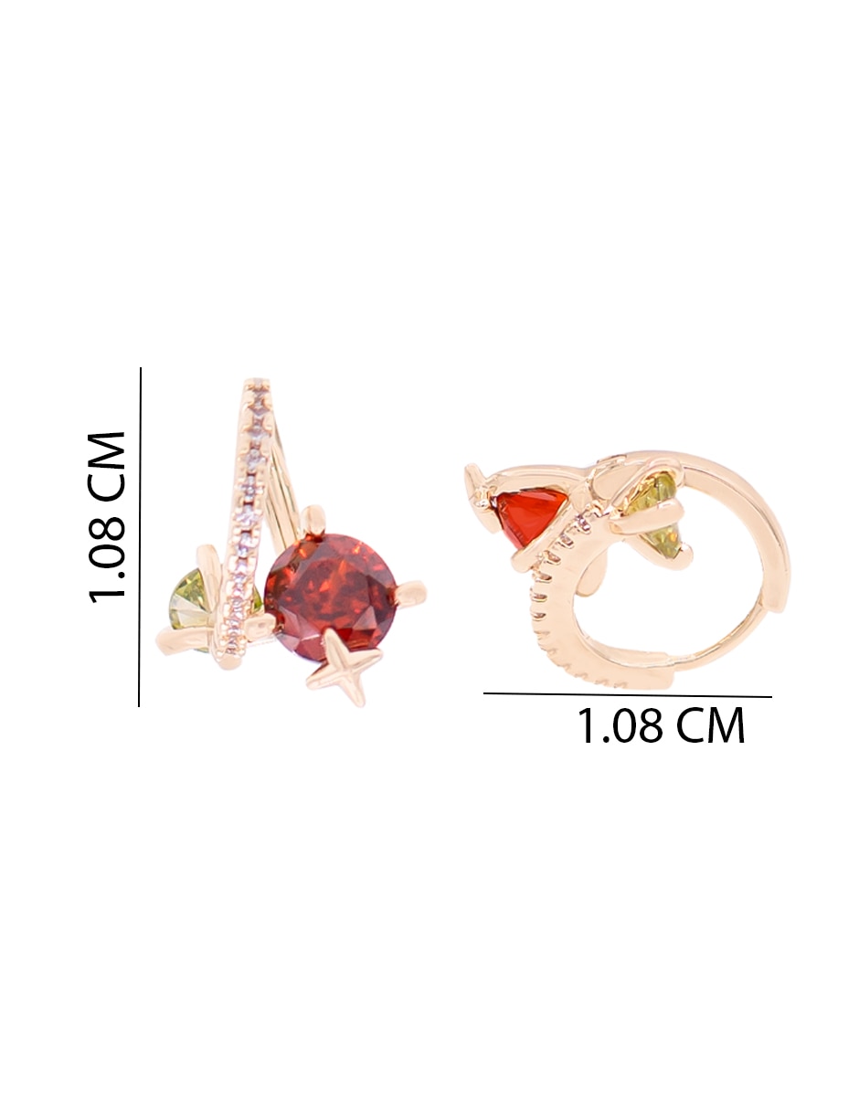 Aretes cortos con acabado chapa de oro zirconia 5
