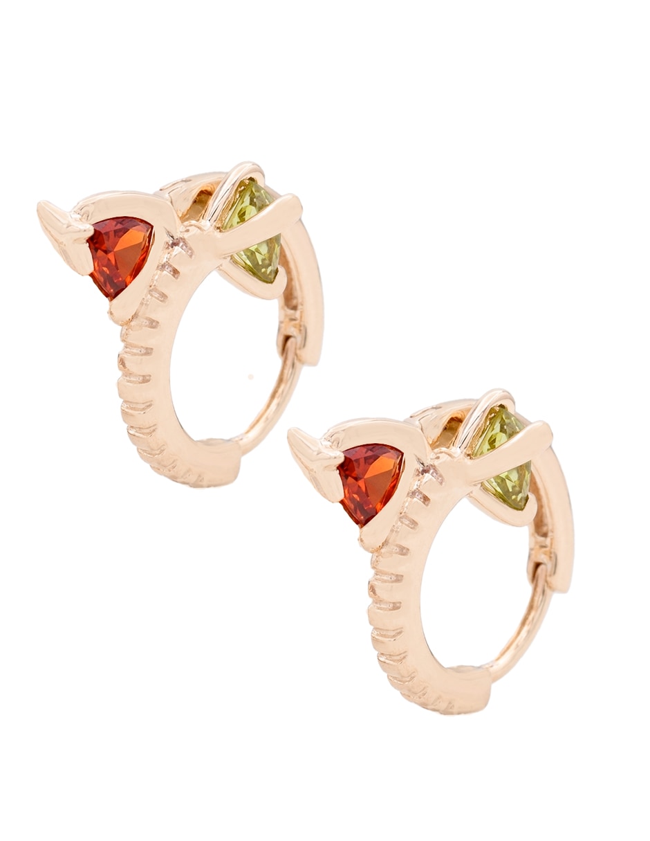 Aretes cortos con acabado chapa de oro zirconia 4