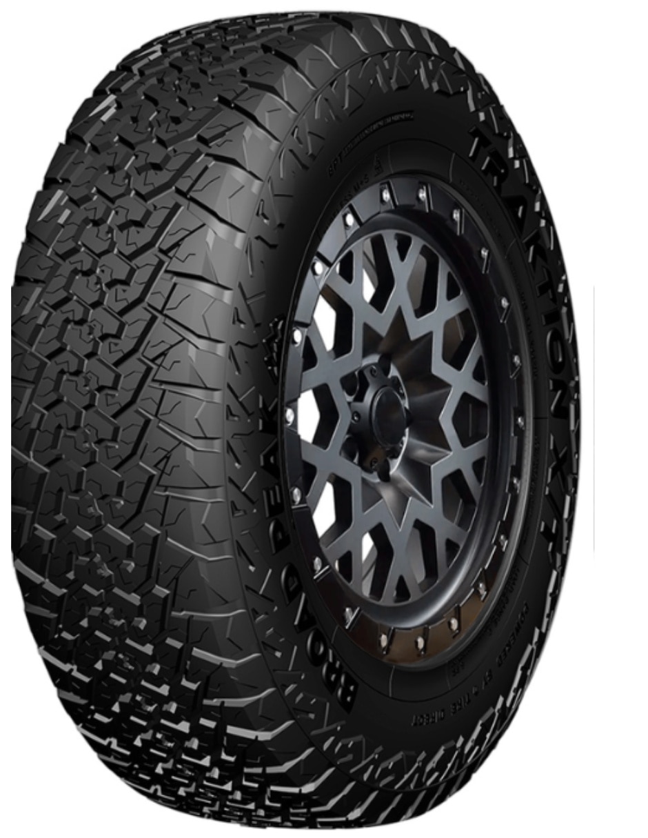 Set de llantas para auto Trak 235/80 R17 2