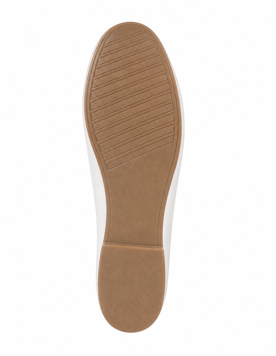 Zapato dasalo de charol para mujer