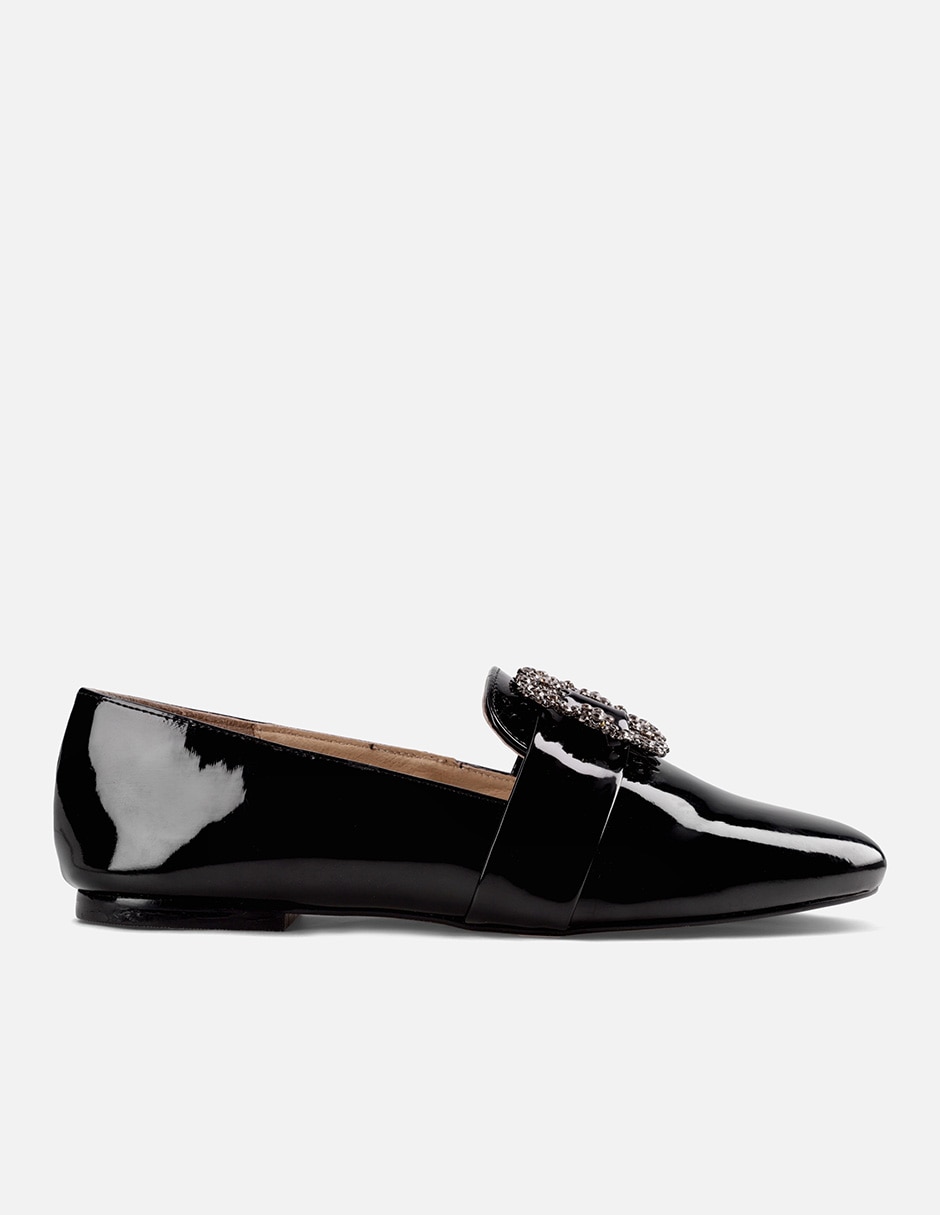 Zapato de charol para mujer